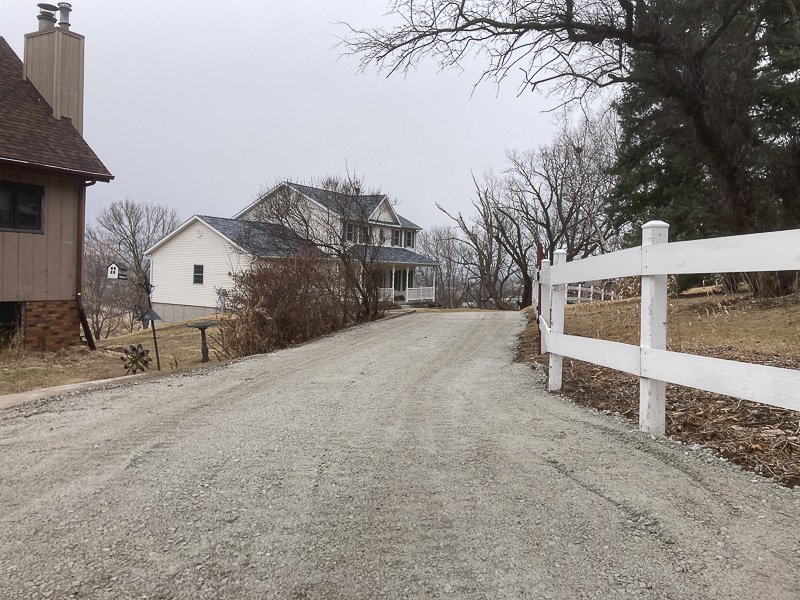 gravel-driveway-quad-cities-ia-il-installation-qc-gravel-pros_800-3